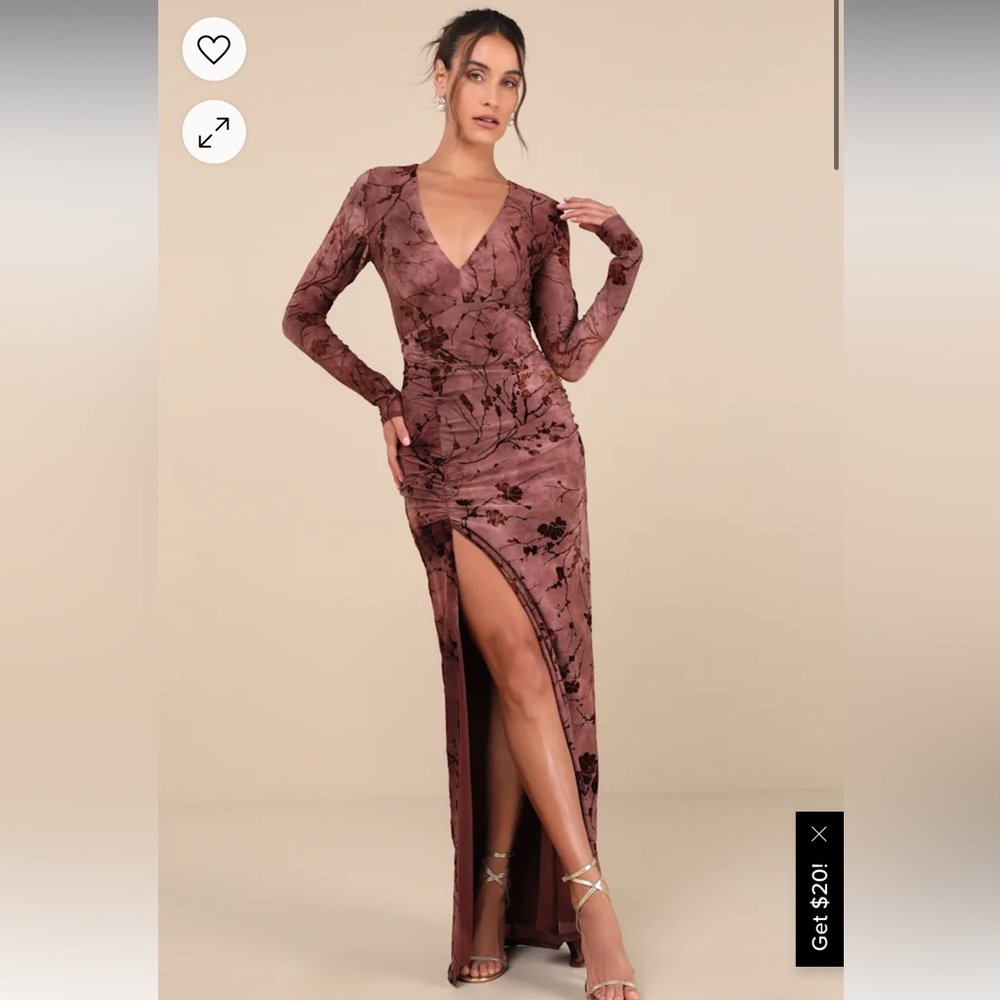Lulu’s Dark Mauve Floral Velvet Maxi Dress
